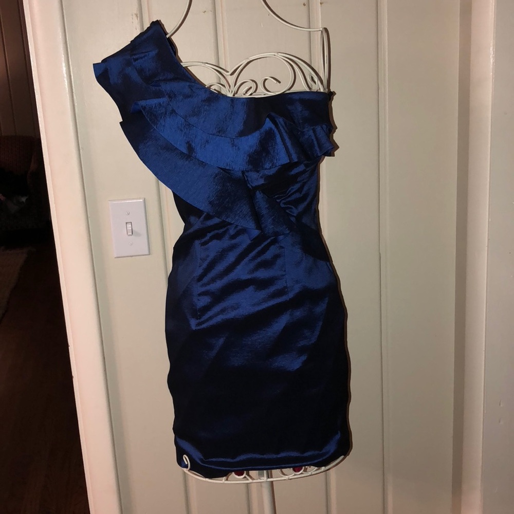 Navy homecoming dress